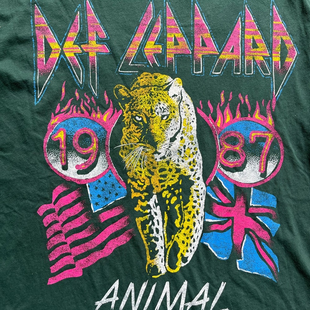 Letluv Def Leppard 1987 Graphic Tee Anthropologie Green Women's XS Made in USA - Picture 8 of 10